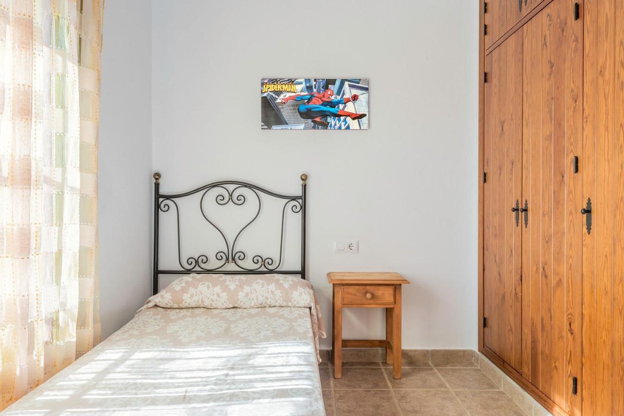 הוילה קוניל דה לה פרונטרה Casa Layda - Solo Familias מראה חיצוני תמונה